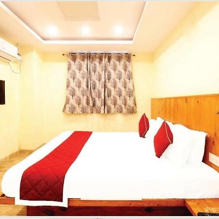 Hotel Royal Orbit Bangalore Exterior foto